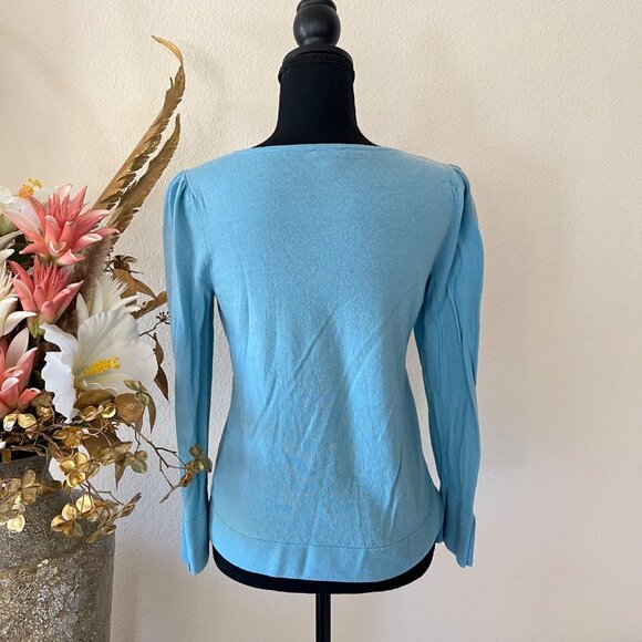 Talbots Pure Merino Wool Sky Blue Pearl Accent Sweater size Petite Medium NWOT - Picture 3 of 9
